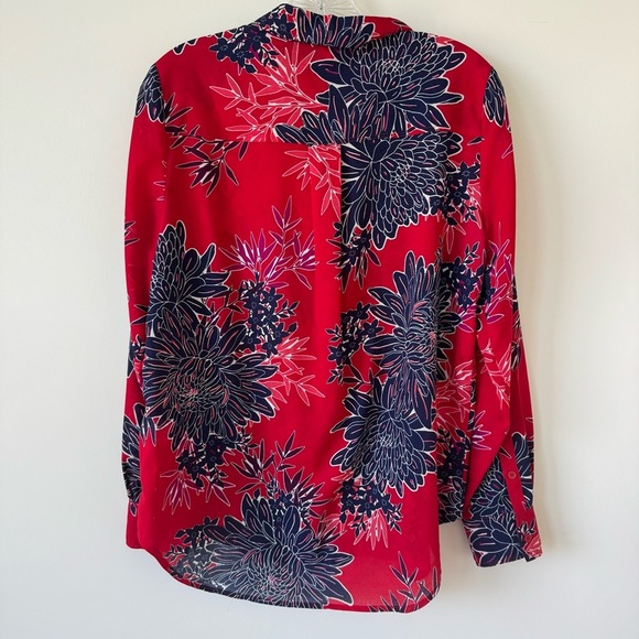 Liz Claiborne Red Navy Floral Long Sleeve Button Down Blouse - Picture 4 of 4